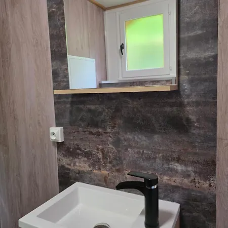 Κάμπινγκ Avec Piscine 2c Laffrey
