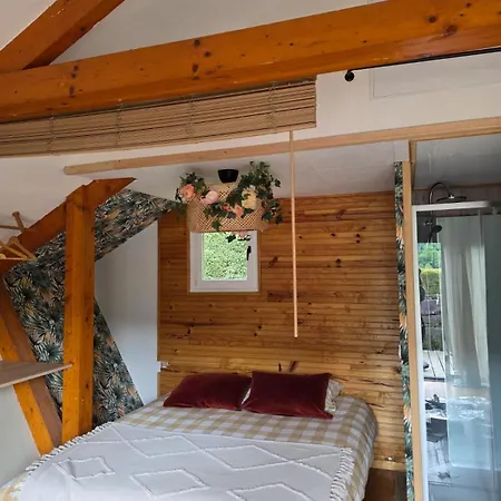Campsite Avec Piscine Laffrey